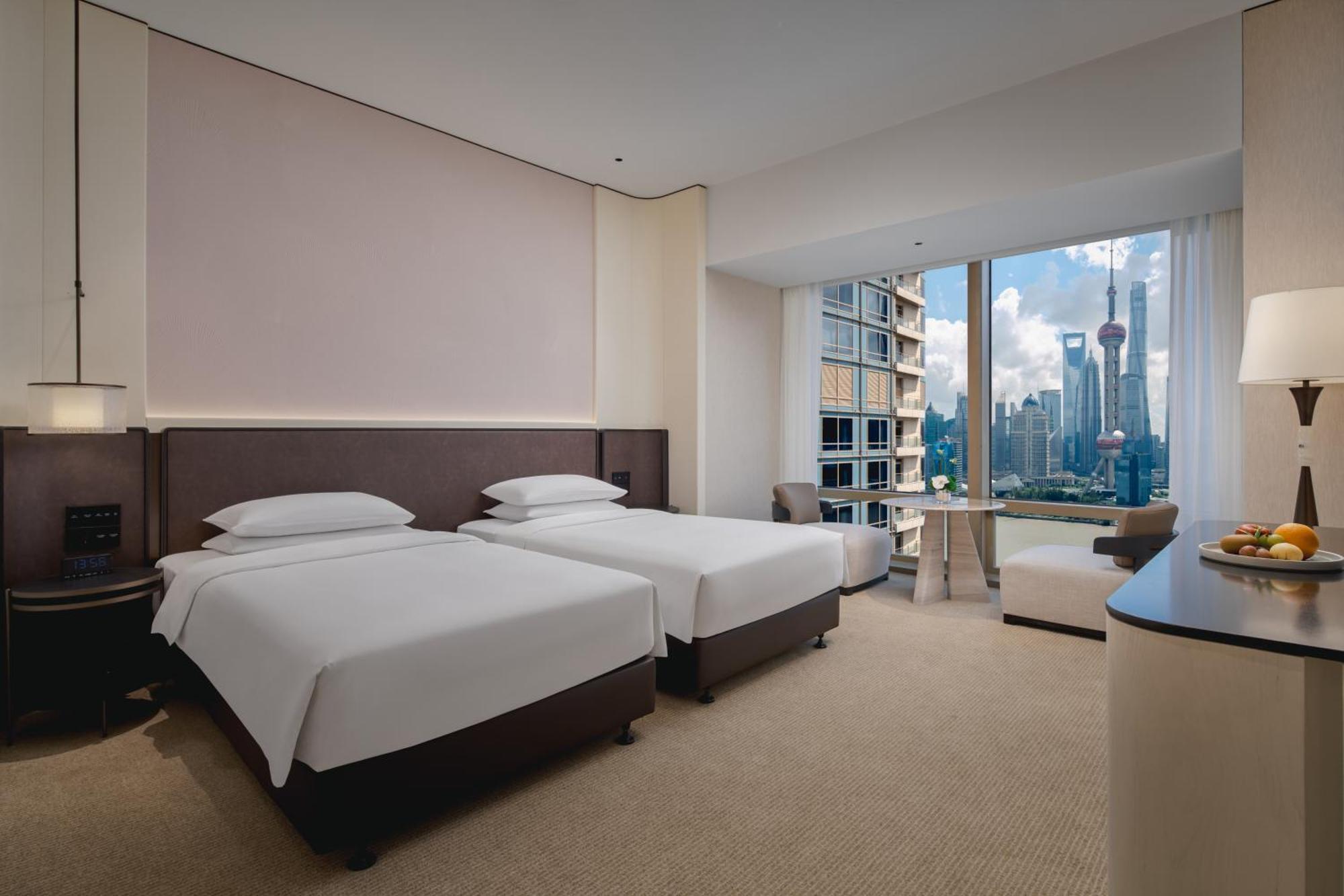 Hyatt On The Bund - A Grand Hyatt Hotel, Centrally Located At Huangpu River Banks In Downtown